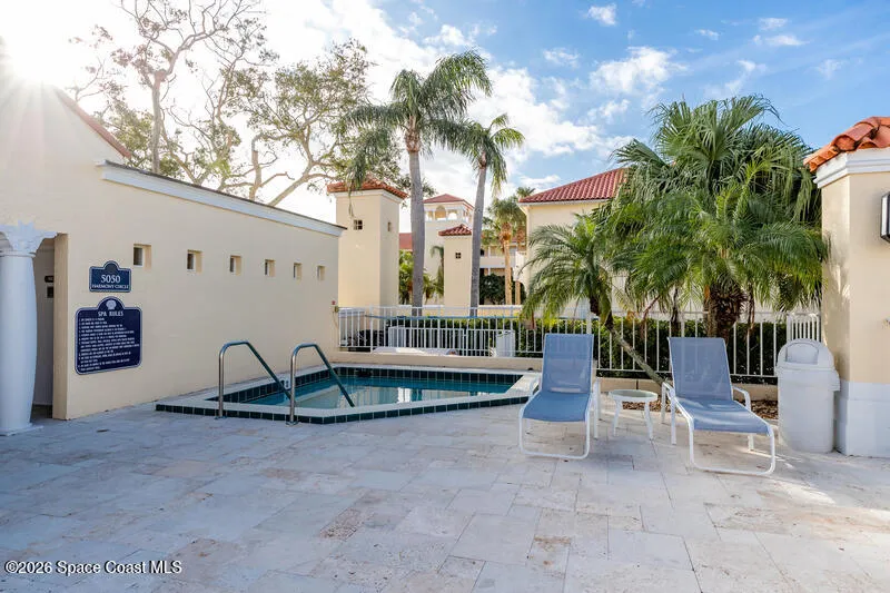 5010 Harmony Circle #306 Vero Beach, FL 32967