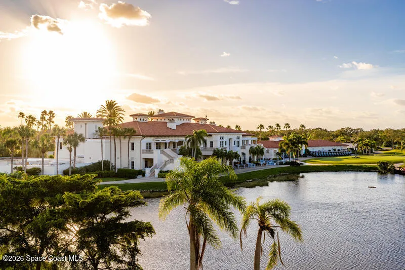 5010 Harmony Circle #306 Vero Beach, FL 32967
