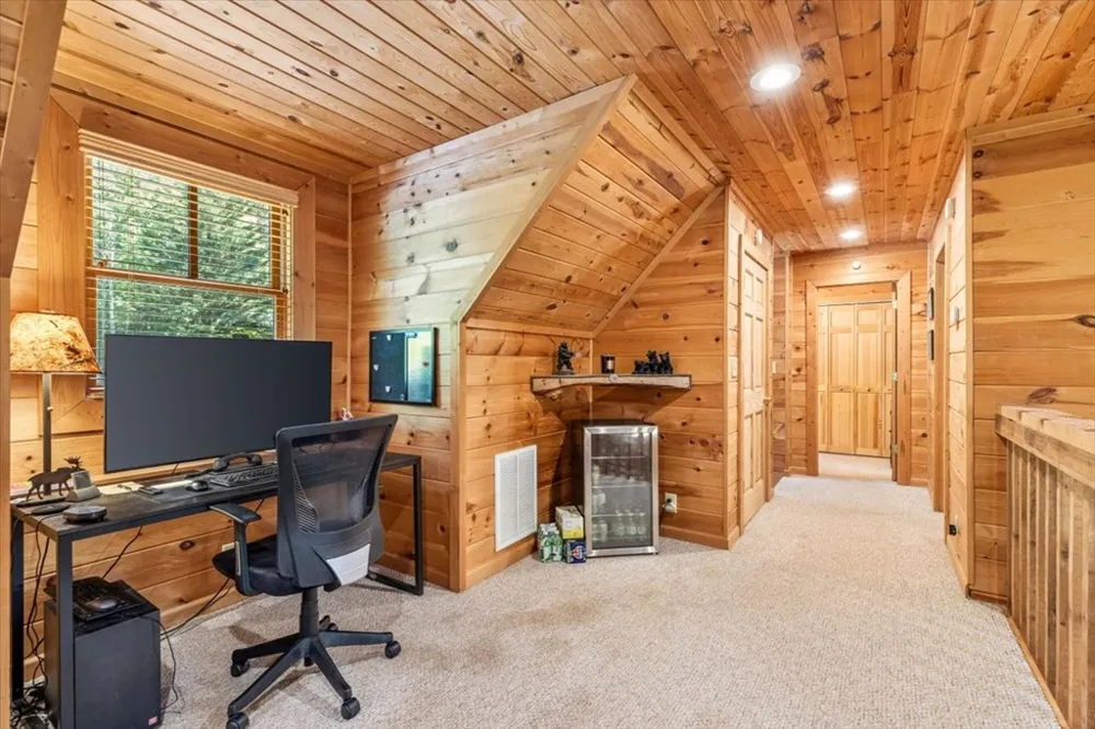 808 Granite Drive Hayesville, NC 28904