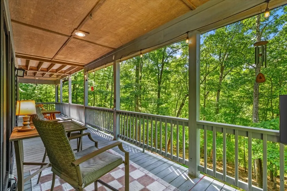 808 Granite Drive Hayesville, NC 28904