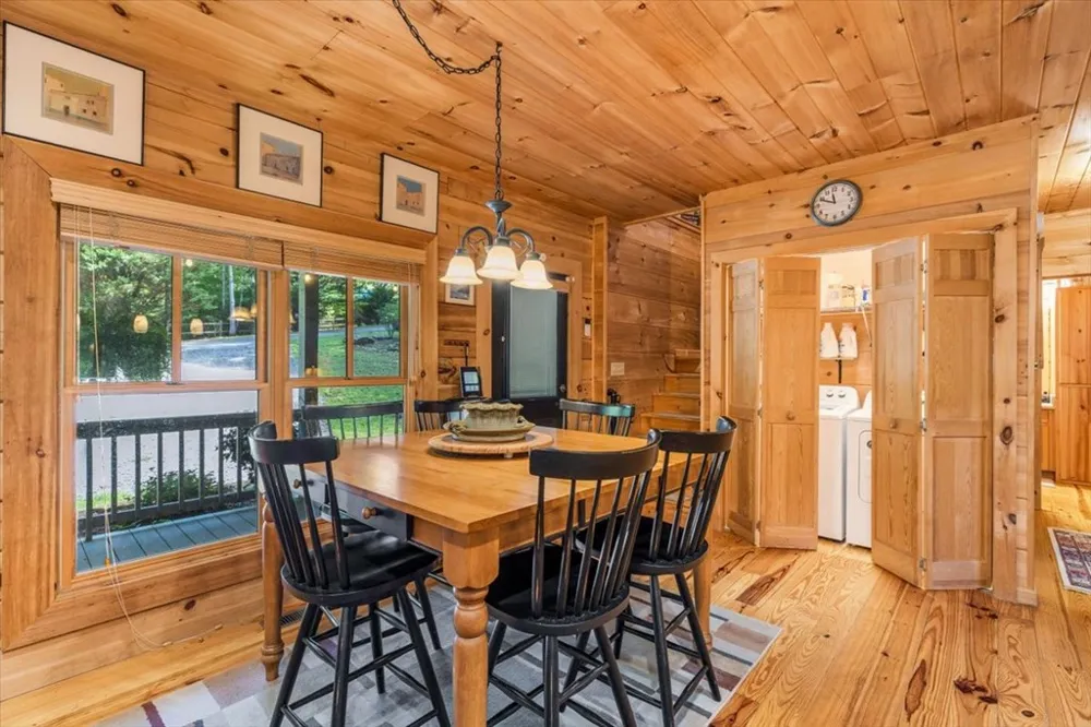 808 Granite Drive Hayesville, NC 28904