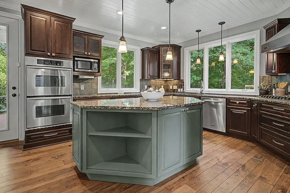 3703 Westbeech Court Hudsonville, MI 49426