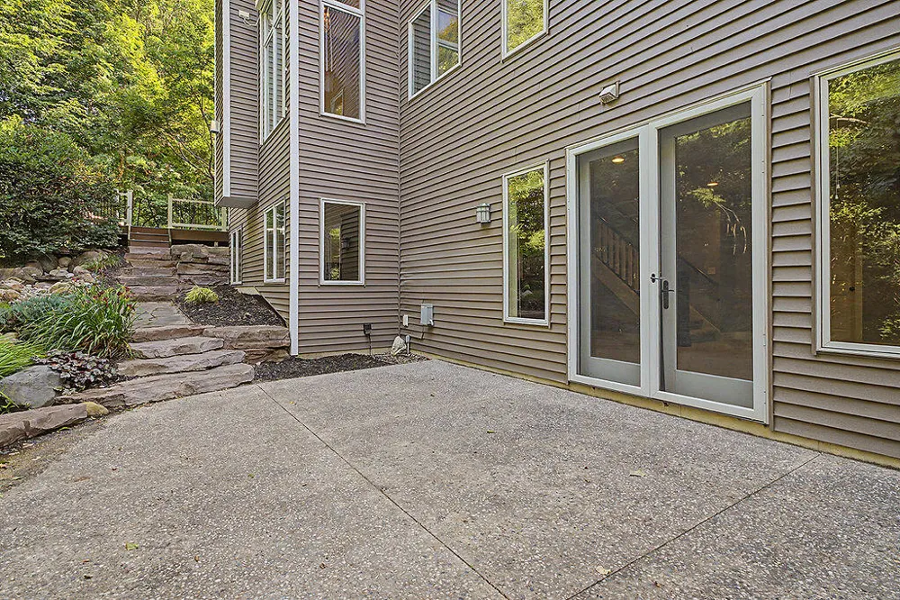 3703 Westbeech Court Hudsonville, MI 49426