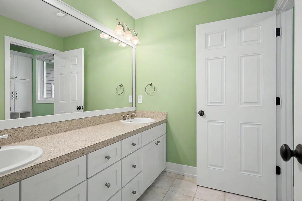 3703 Westbeech Court Hudsonville, MI 49426