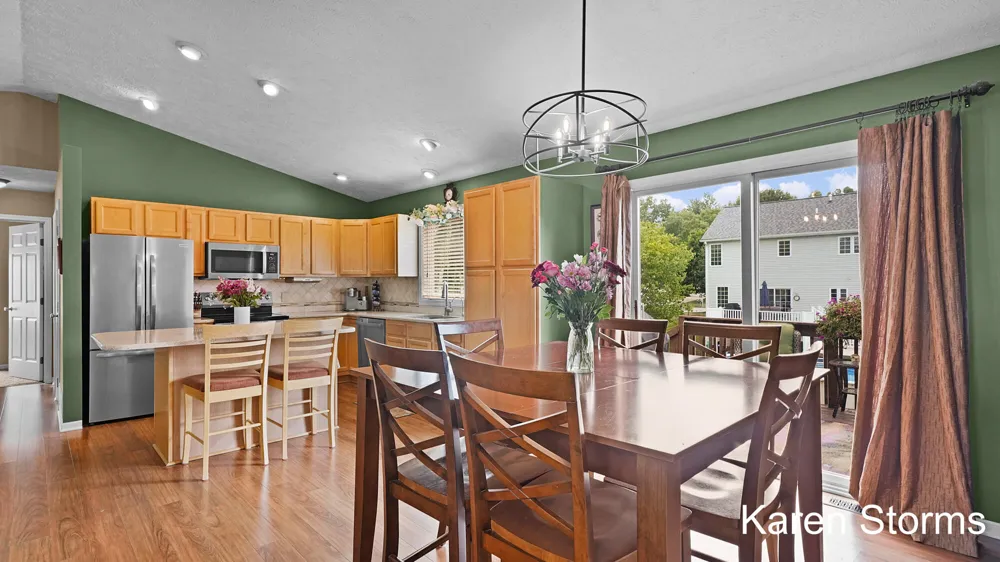 7792 Westside Drive Hudsonville, MI 49426