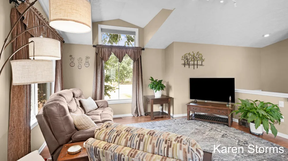 7792 Westside Drive Hudsonville, MI 49426