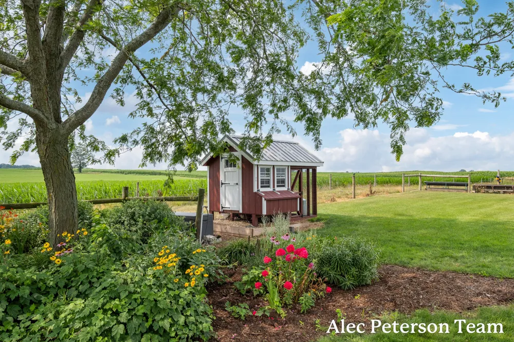2807 8th Avenue SW Byron Center, MI 49315
