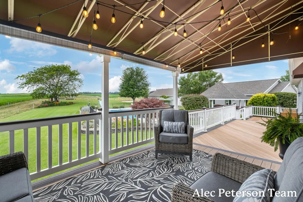 2807 8th Avenue SW Byron Center, MI 49315