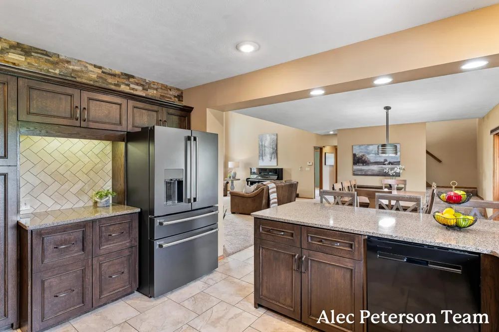 2807 8th Avenue SW Byron Center, MI 49315