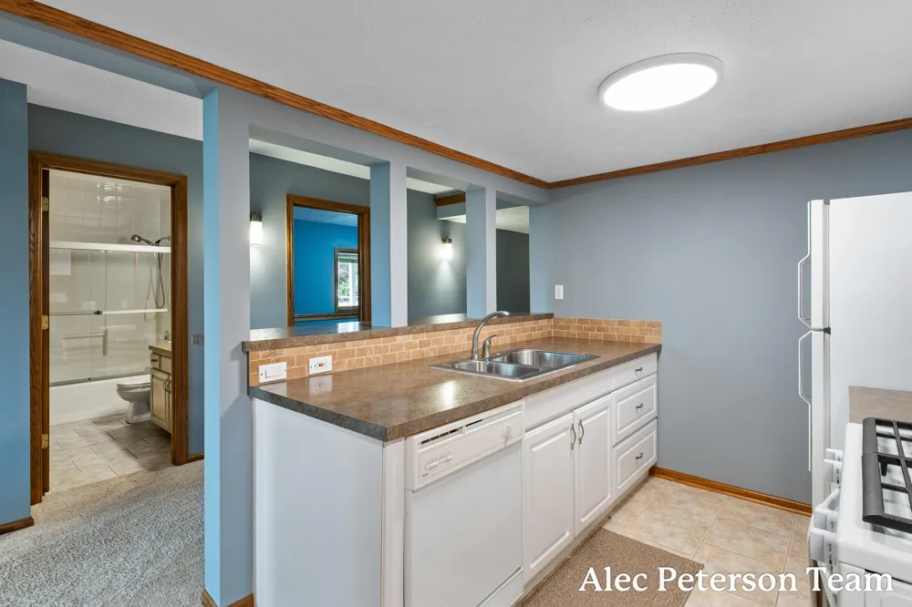 2807 8th Avenue SW Byron Center, MI 49315