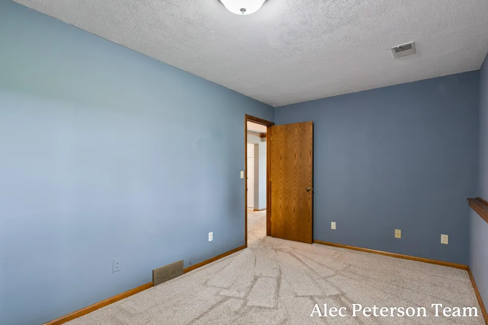 2807 8th Avenue SW Byron Center, MI 49315