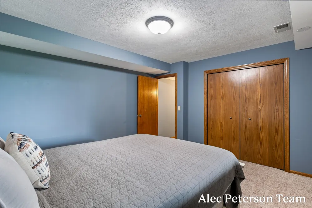 2807 8th Avenue SW Byron Center, MI 49315
