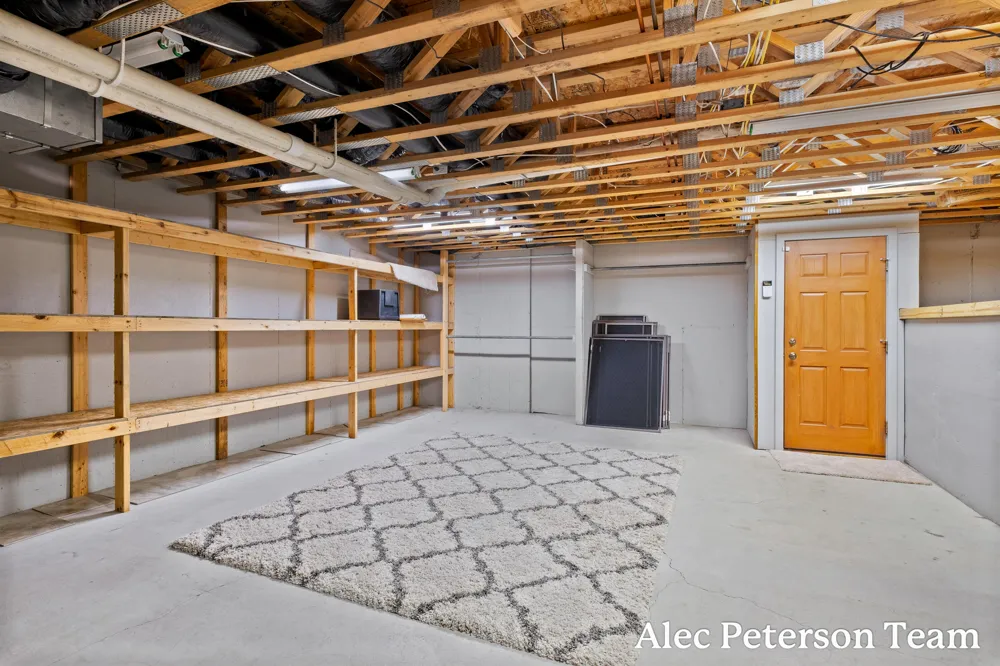 2807 8th Avenue SW Byron Center, MI 49315