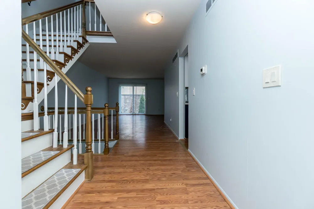 32143 W 12 Mile Road Farmington Hills, MI 48334