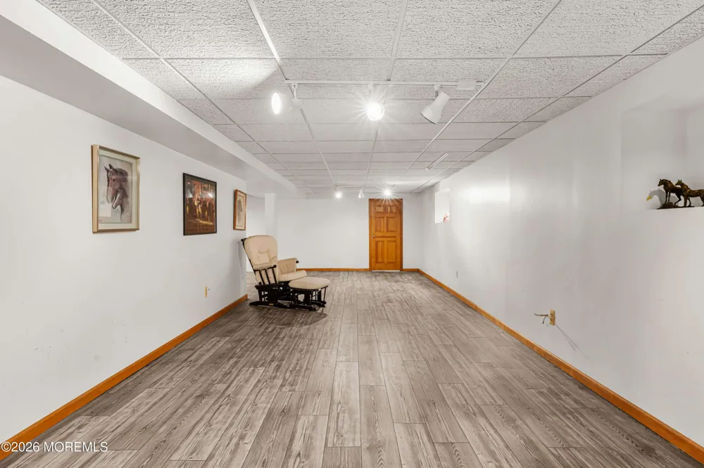 19 Cherokee Road East Brunswick, NJ 08816