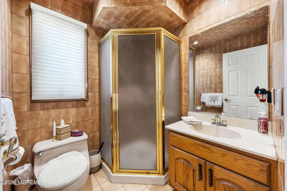19 Cherokee Road East Brunswick, NJ 08816