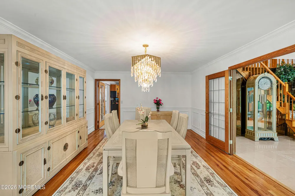 19 Cherokee Road East Brunswick, NJ 08816