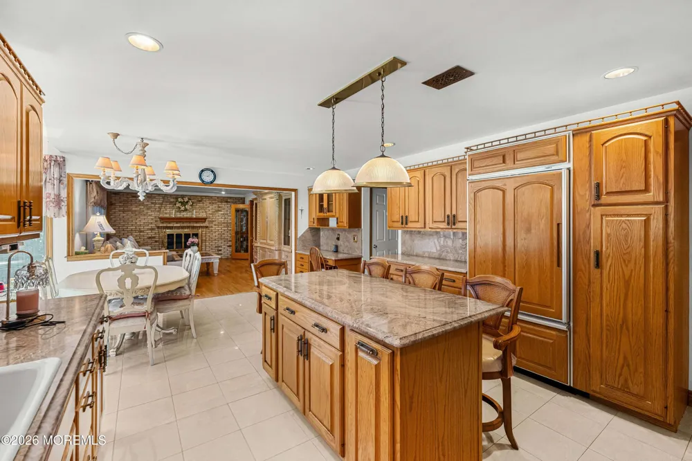 19 Cherokee Road East Brunswick, NJ 08816