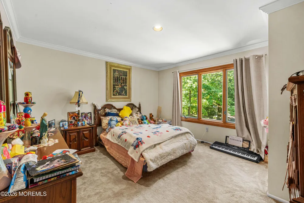 19 Cherokee Road East Brunswick, NJ 08816