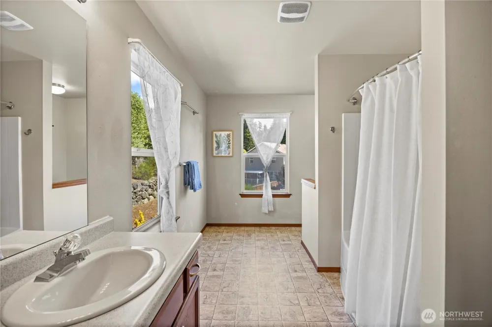 21263 Nordby Drive NW Poulsbo, WA 98370