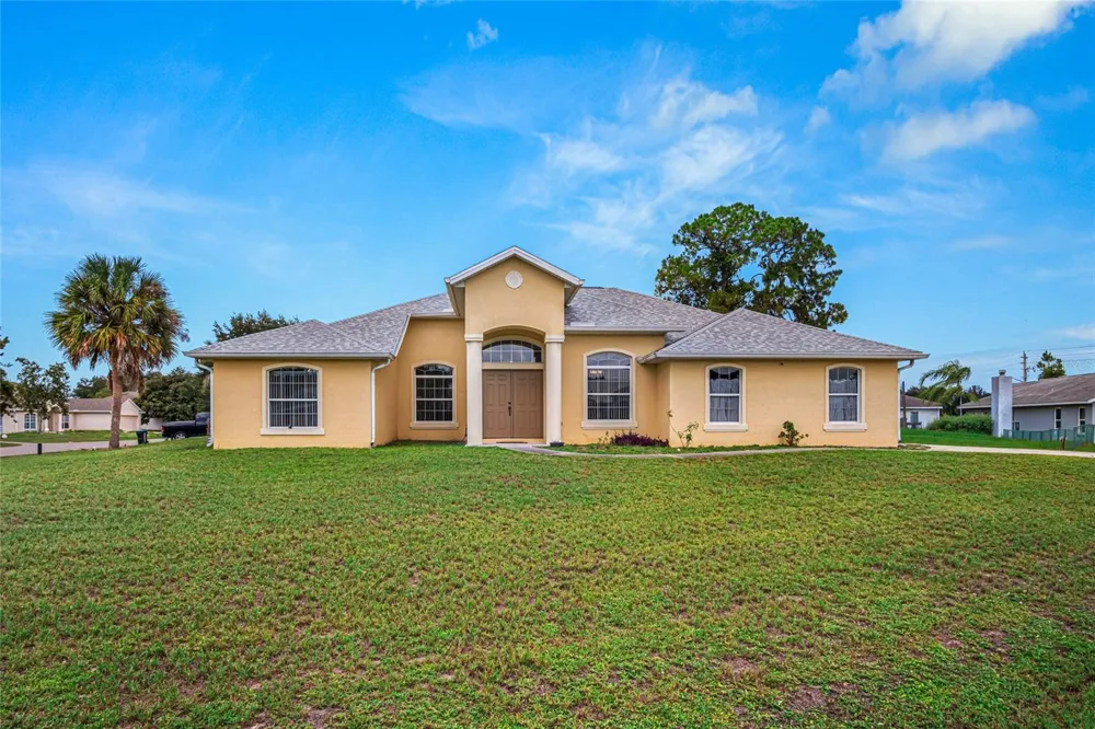 525 JUSTINE AVENUE NW Palm Bay, FL 32907