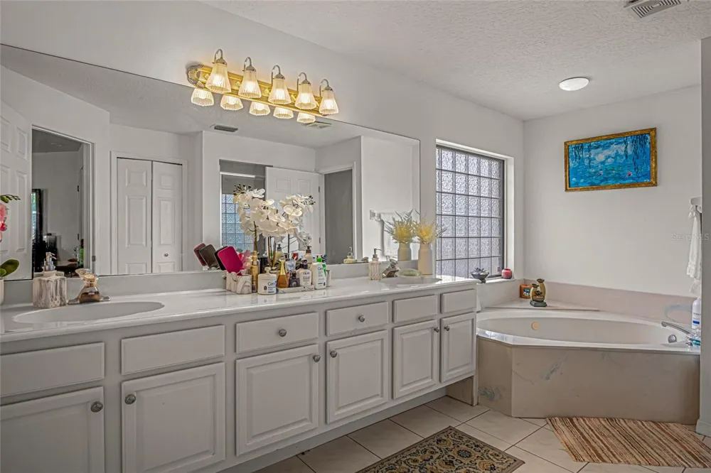 525 JUSTINE AVENUE NW Palm Bay, FL 32907