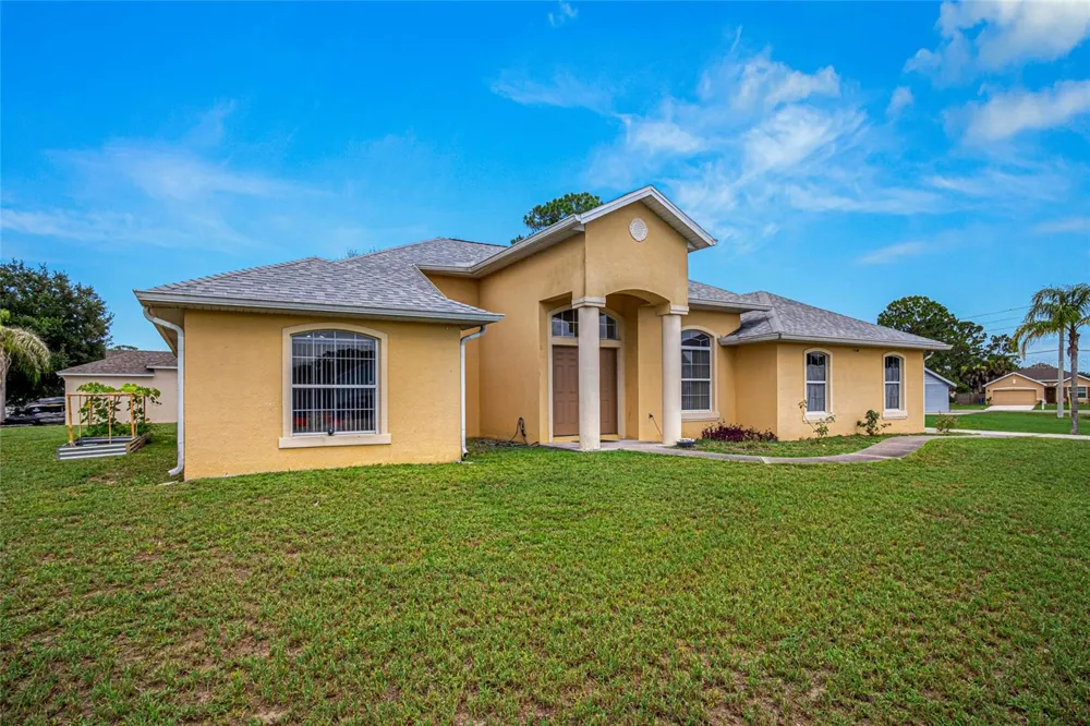 525 JUSTINE AVENUE NW Palm Bay, FL 32907