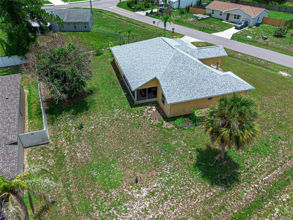 525 JUSTINE AVENUE NW Palm Bay, FL 32907