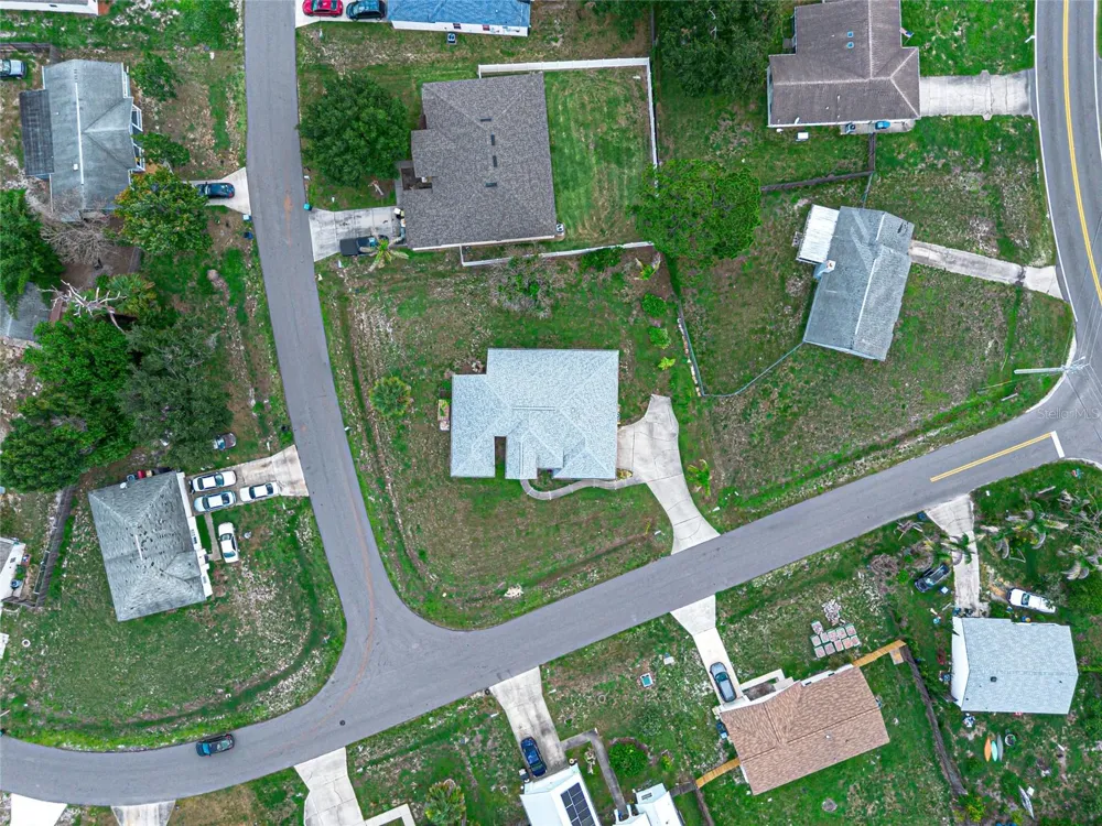 525 JUSTINE AVENUE NW Palm Bay, FL 32907