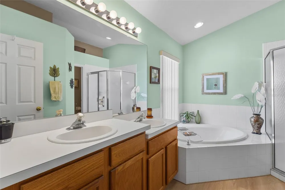 12530 ROCKROSE GLEN Bradenton, FL 34202