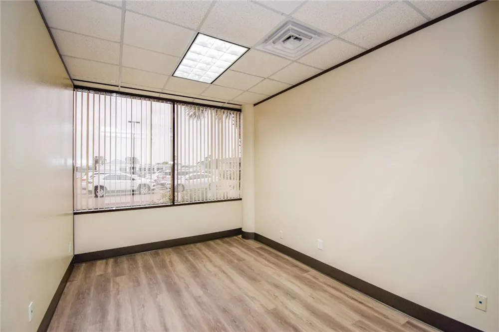 5402 S Staples Street Corpus Christi, TX 78411