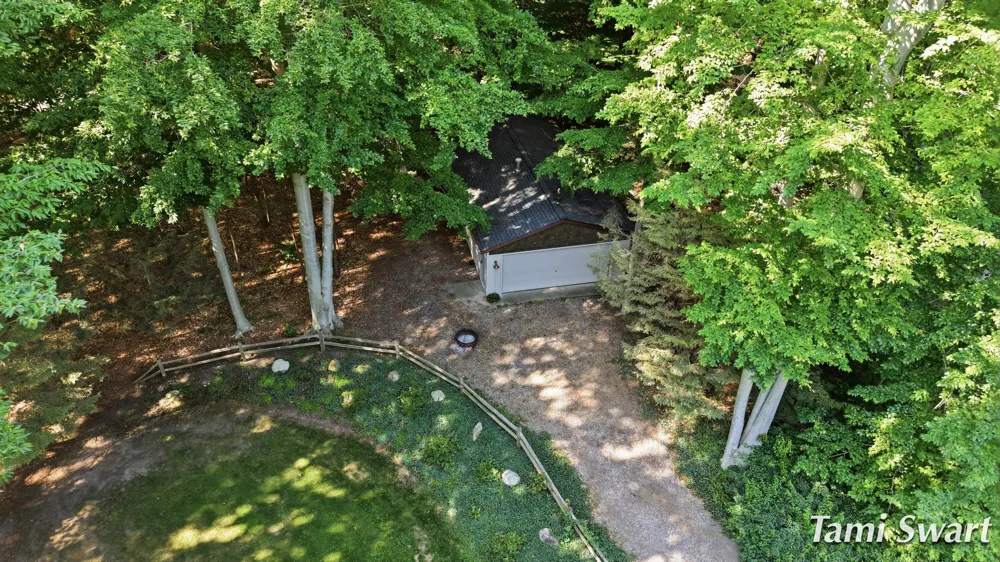 17565 Beech Hill Drive Grand Haven, MI 49417