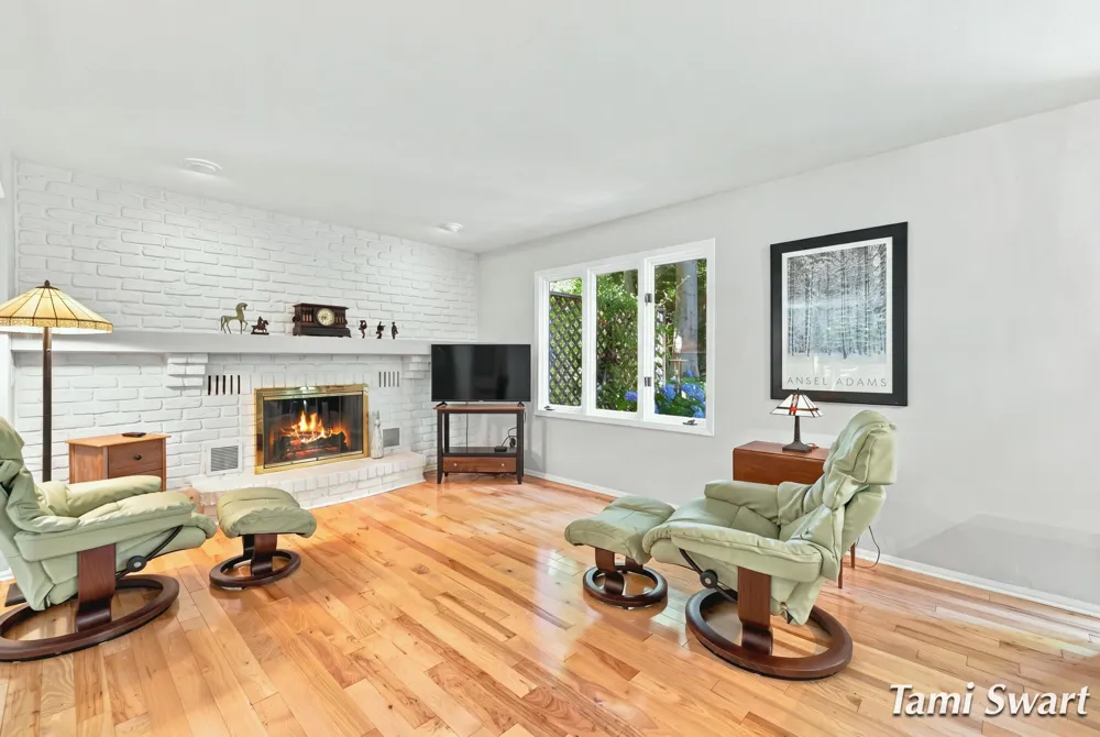 17565 Beech Hill Drive Grand Haven, MI 49417