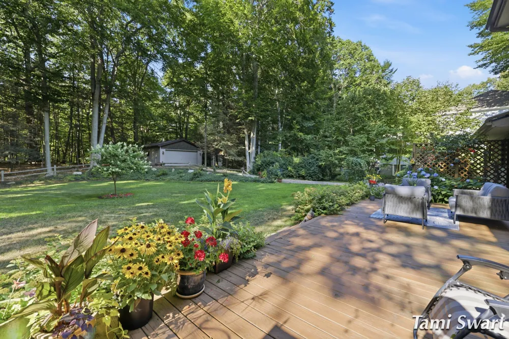 17565 Beech Hill Drive Grand Haven, MI 49417