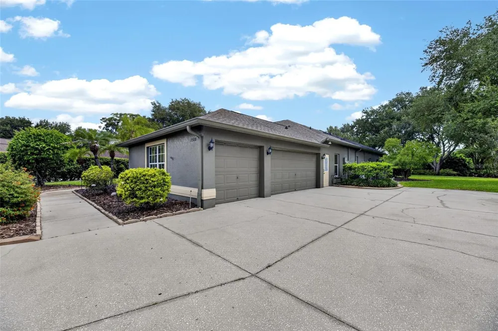 7508 DUNBRIDGE DRIVE Odessa, FL 33556