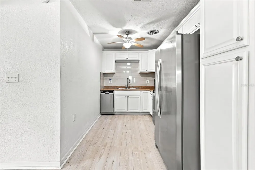 4015 RIVER HILLS DRIVE Tampa, FL 33617