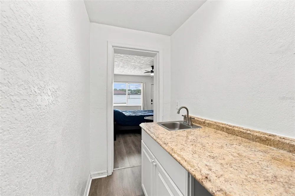 4015 RIVER HILLS DRIVE Tampa, FL 33617
