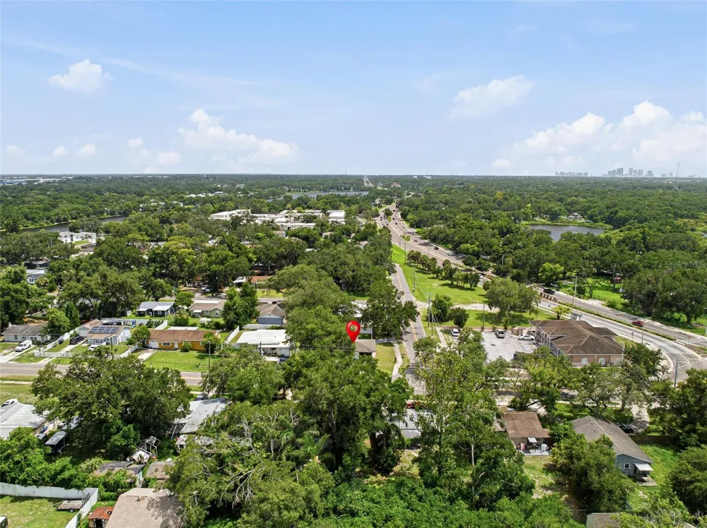 4015 RIVER HILLS DRIVE Tampa, FL 33617