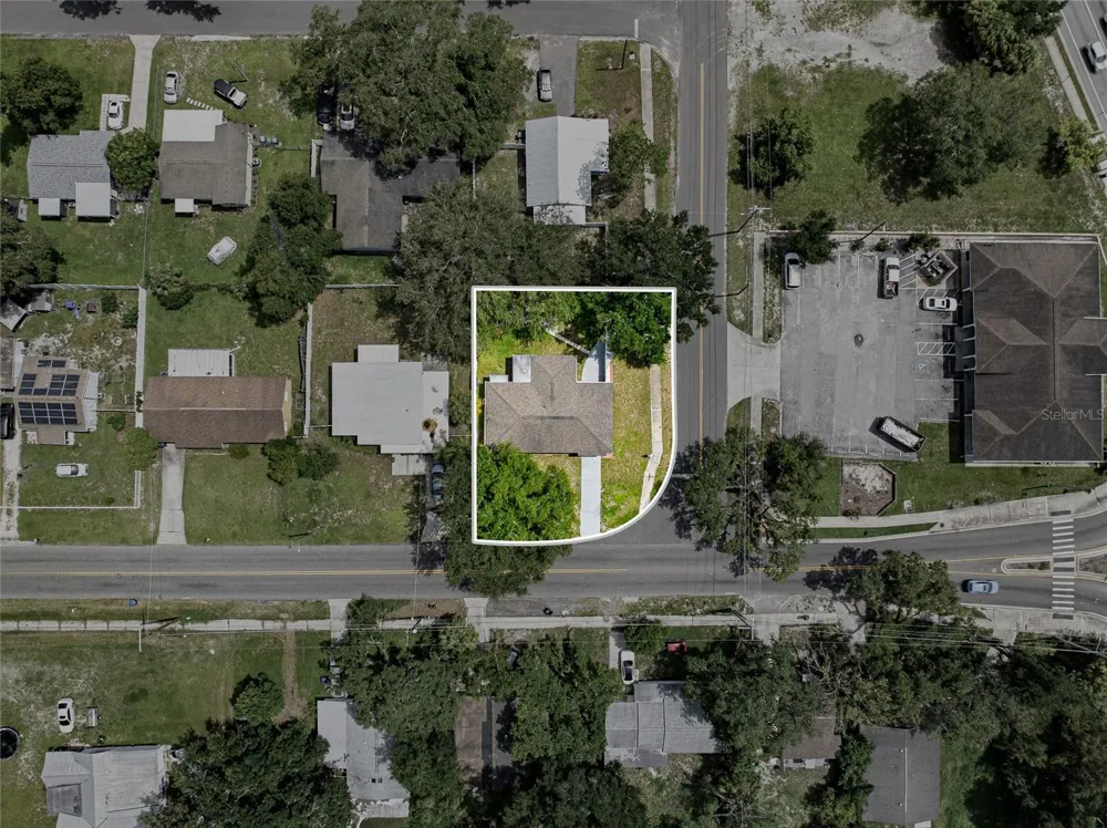 4015 RIVER HILLS DRIVE Tampa, FL 33617