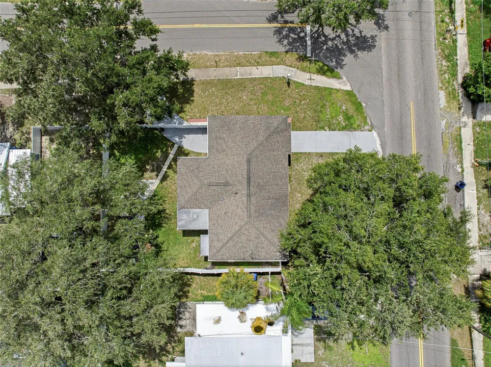 4015 RIVER HILLS DRIVE Tampa, FL 33617