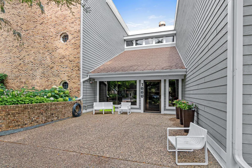 3000 Saint Albans Mill Road #103 Hopkins, MN 55305