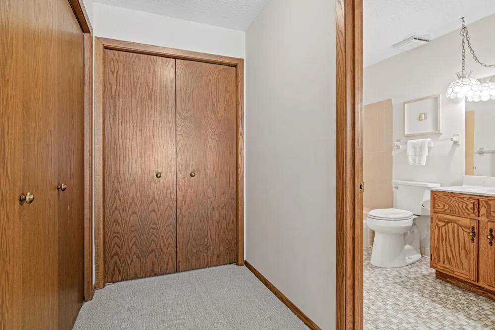 3000 Saint Albans Mill Road #103 Hopkins, MN 55305