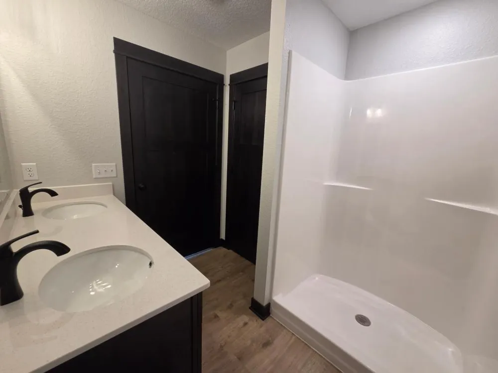 1132 Cullen Street Saint Peter, MN 56082