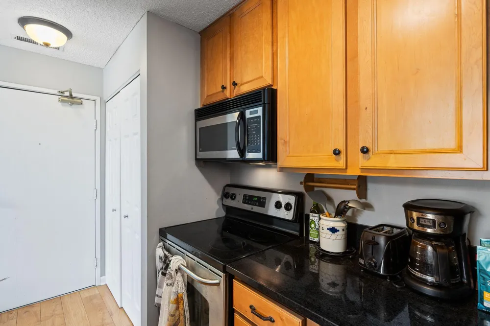 6010 Chasewood Parkway #205 Minnetonka, MN 55343