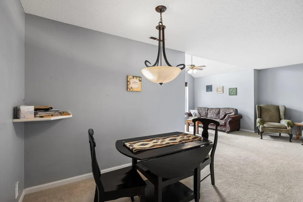 6010 Chasewood Parkway #205 Minnetonka, MN 55343