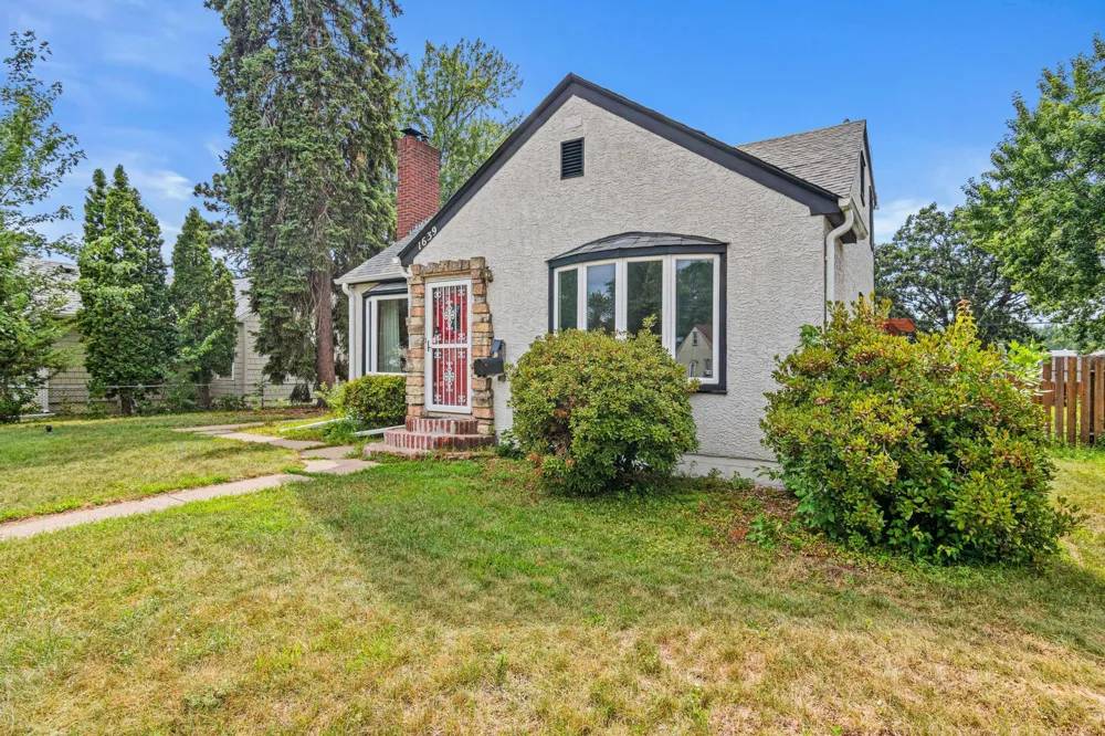 1639 Chamber Street Saint Paul, MN 55106