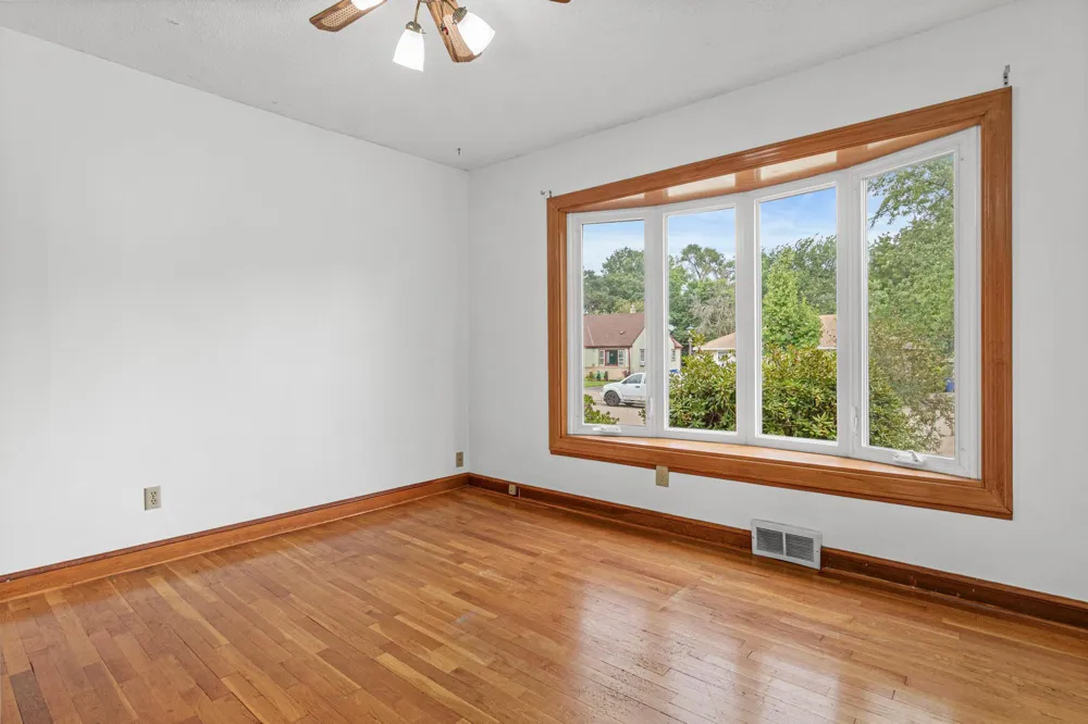 1639 Chamber Street Saint Paul, MN 55106