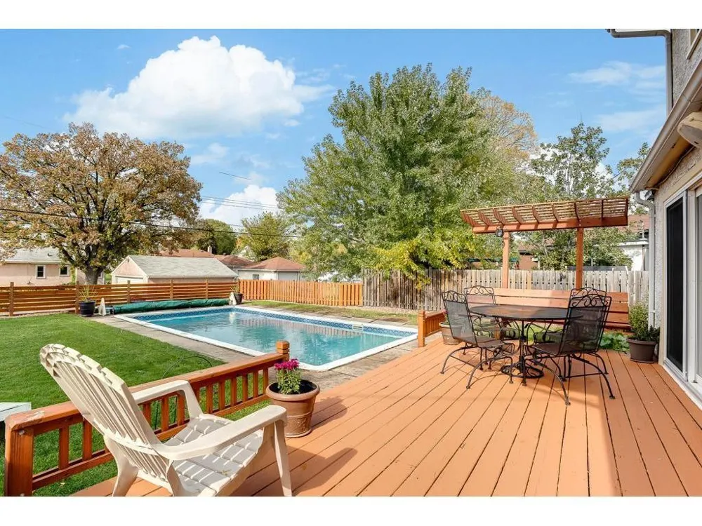 1639 Chamber Street Saint Paul, MN 55106
