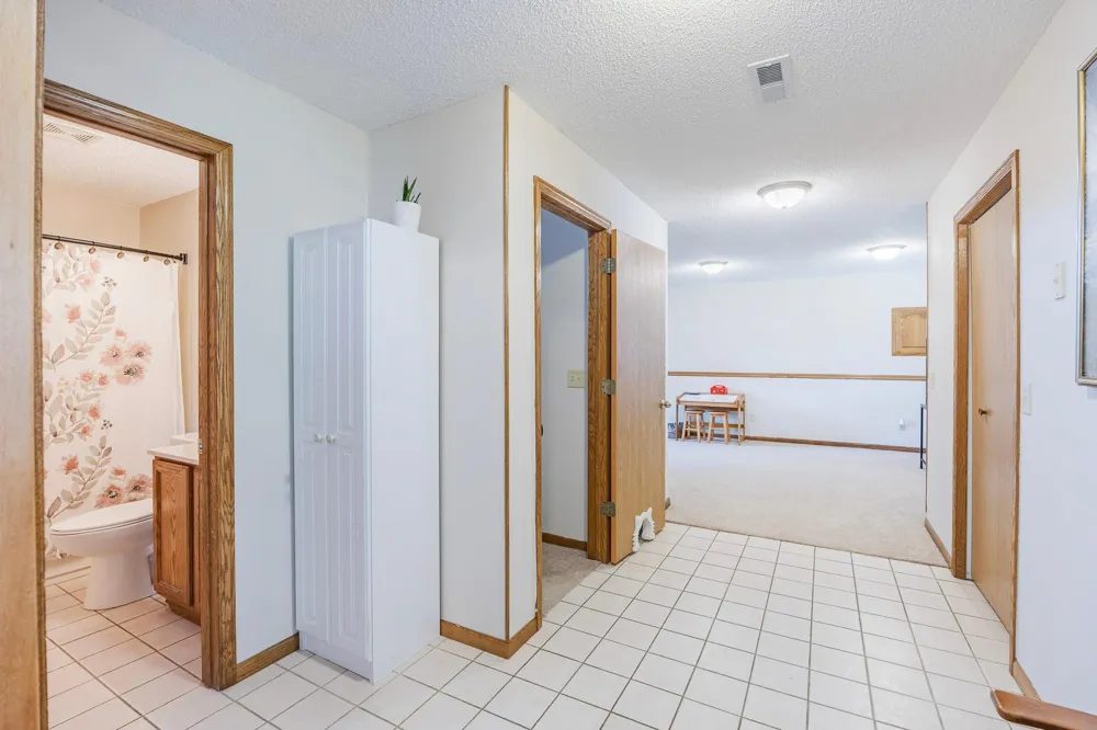 3665 James Court Hastings, MN 55033