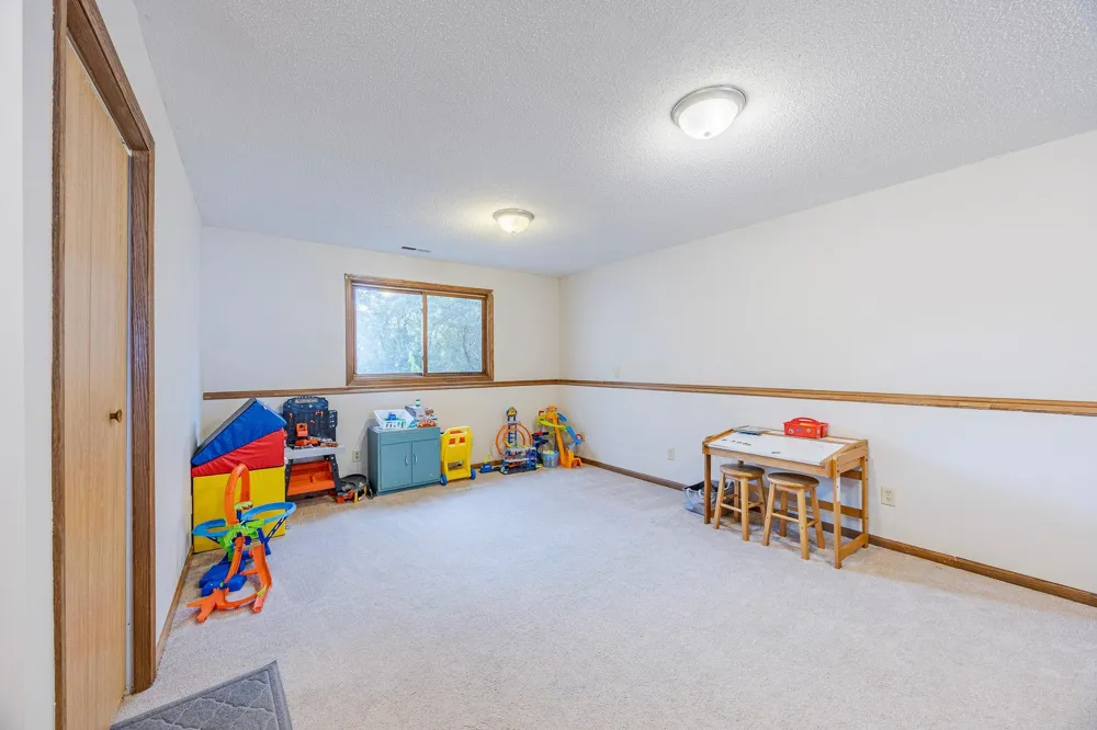 3665 James Court Hastings, MN 55033